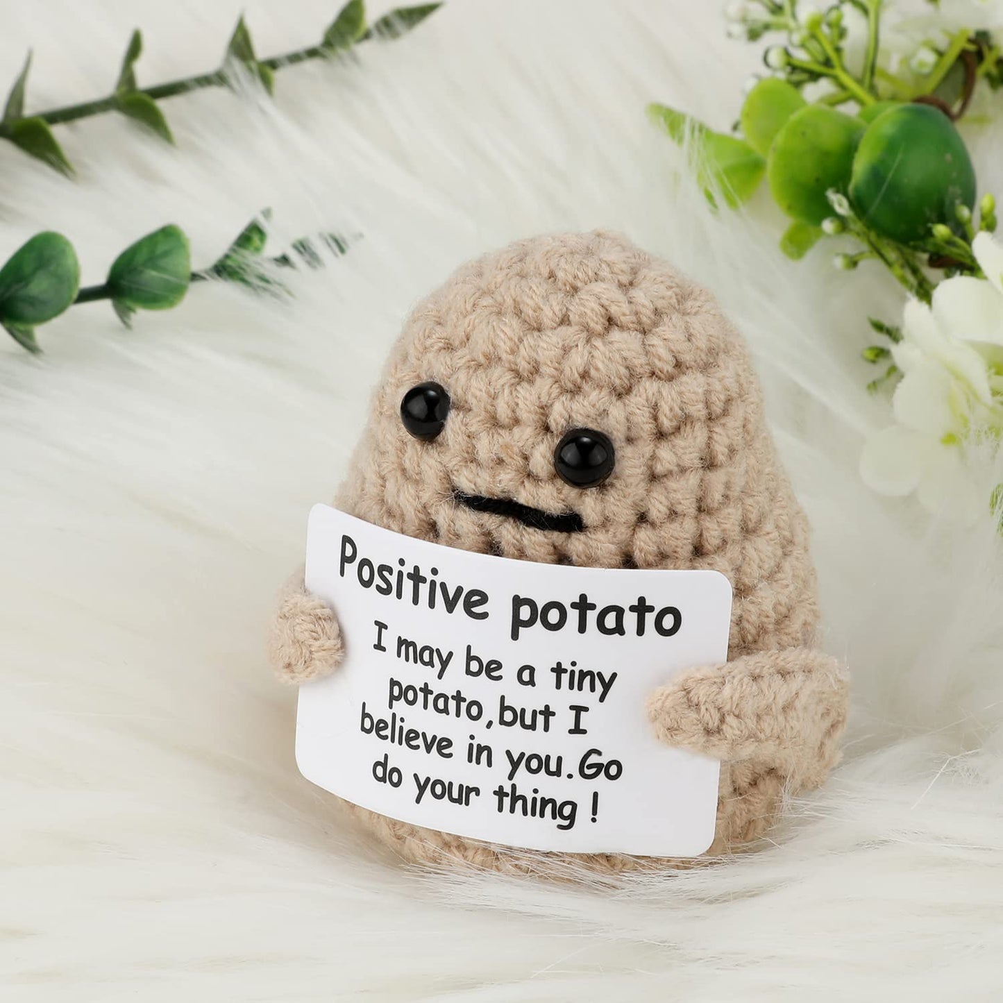 Mini Funny Knitted Wool Potato Toy with Positive Card - Creative Cute Crochet Doll Cheer Up Gift for Friends, Parties, Christmas Decoration and Encouragement