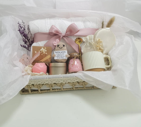 Sister Birthday Gifts With Basket for Women, Friendship Gifts for Women Self Care Gifts Set for Her/Friend/Bestie Gift Box for Girlfriend/gf/Wife (Pink, Cream & Gold)